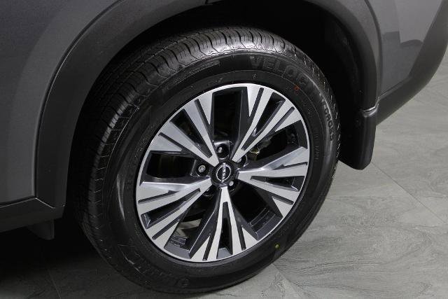 Certified 2022 Nissan Rogue SV image 10