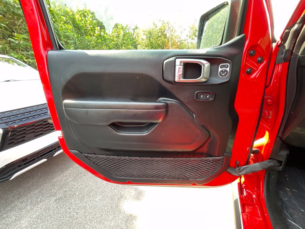 Used 2021 Jeep Wrangler Unlimited Rubicon AWD/4WD image 8