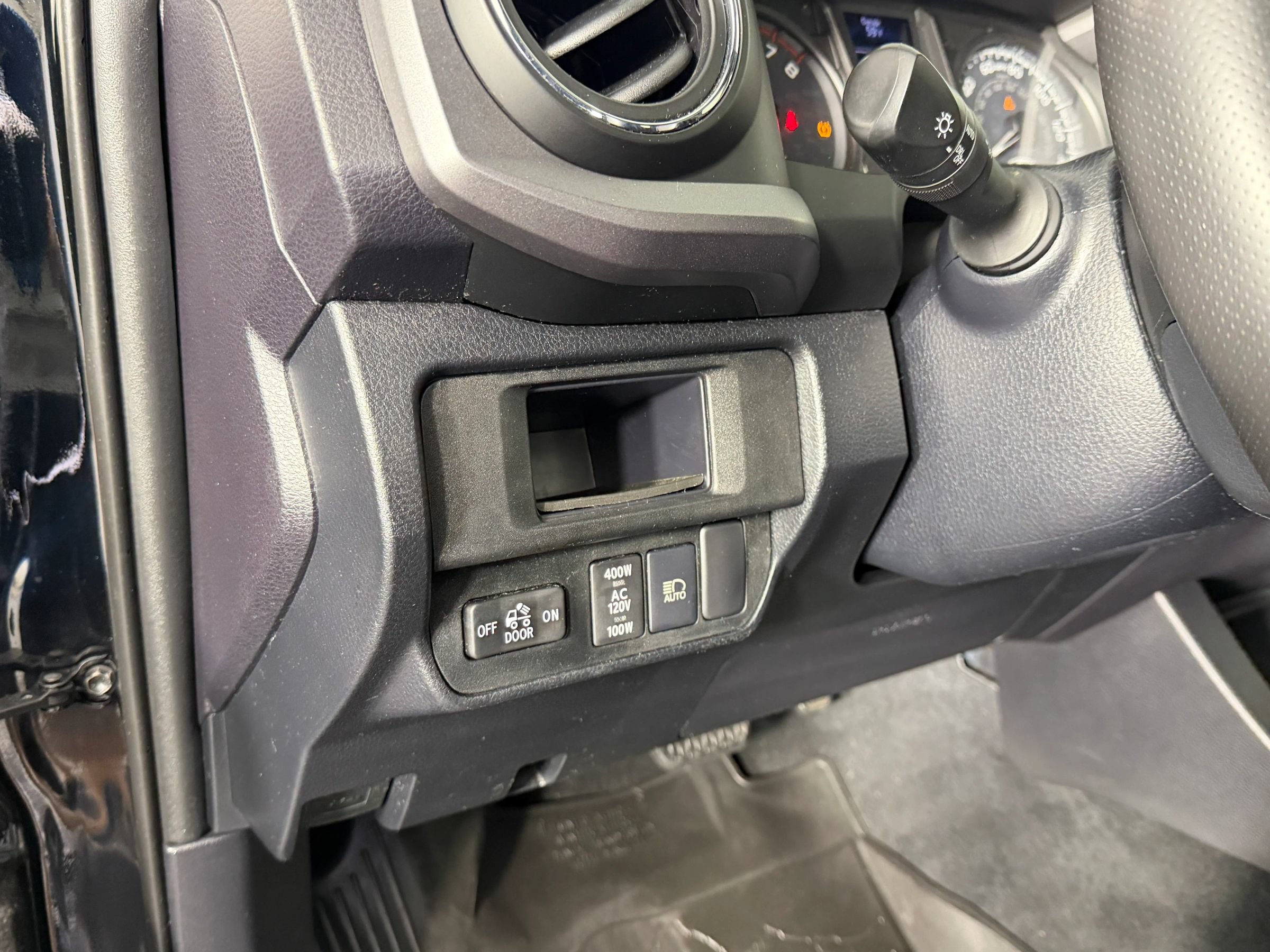 Used 2019 Toyota Tacoma TRD Pro AWD/4WD image 36