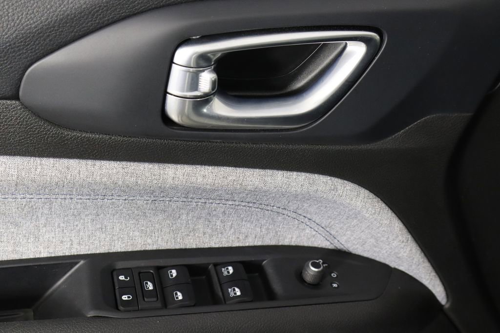 Used 2024 Jeep Compass Sport AWD/4WD image 20