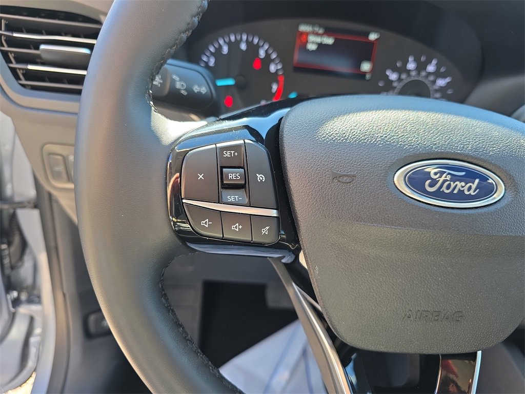 Used 2022 Ford Escape SEL image 22