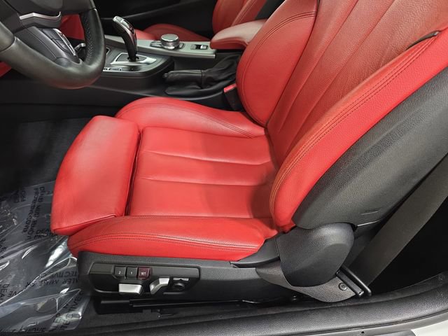 Used 2019 BMW 430i Convertible image 28