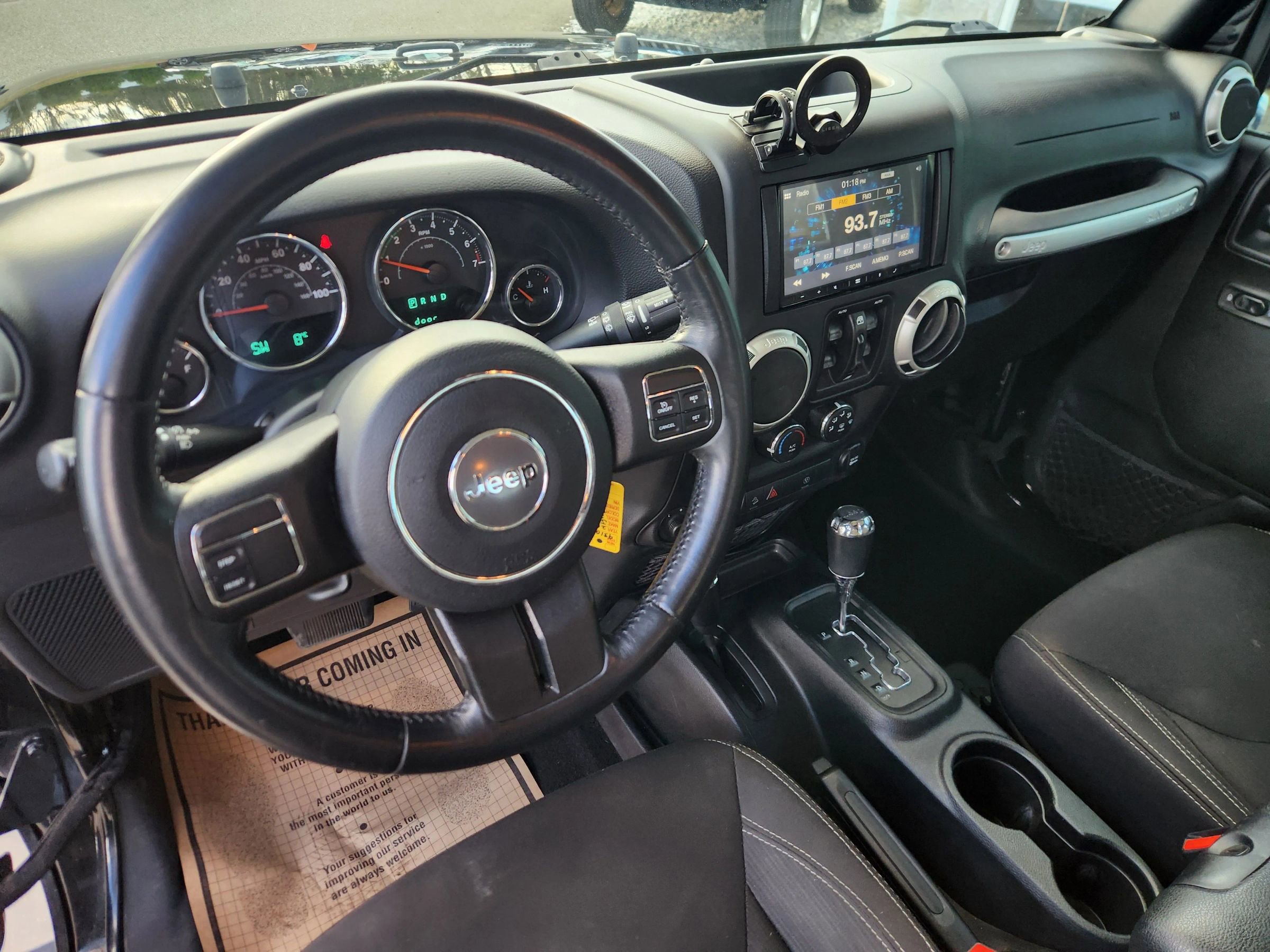 Used 2018 Jeep Wrangler Unlimited Sahara image 24