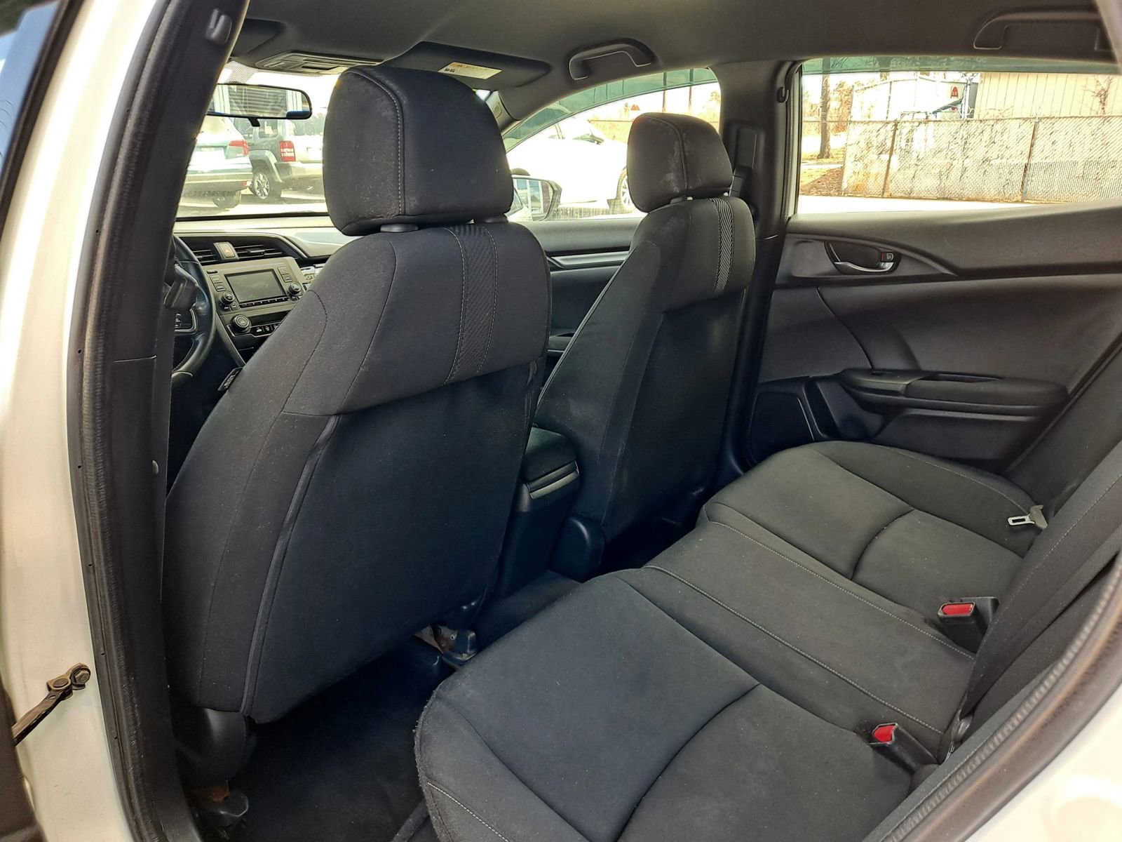 Used 2018 Honda Civic Sport image 9