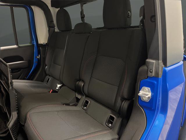 Used 2023 Jeep Gladiator Rubicon w/ Cold Weather Group image 29