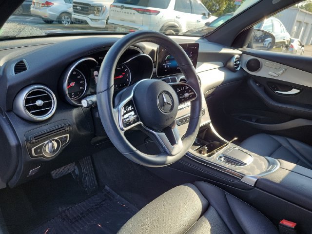Used 2020 Mercedes-Benz GLC 300 image 16
