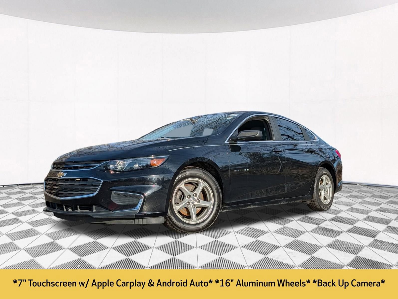 Used 2017 Chevrolet Malibu LS image 2