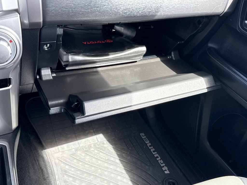 Used 2015 Toyota 4Runner SR5 Premium RWD image 48