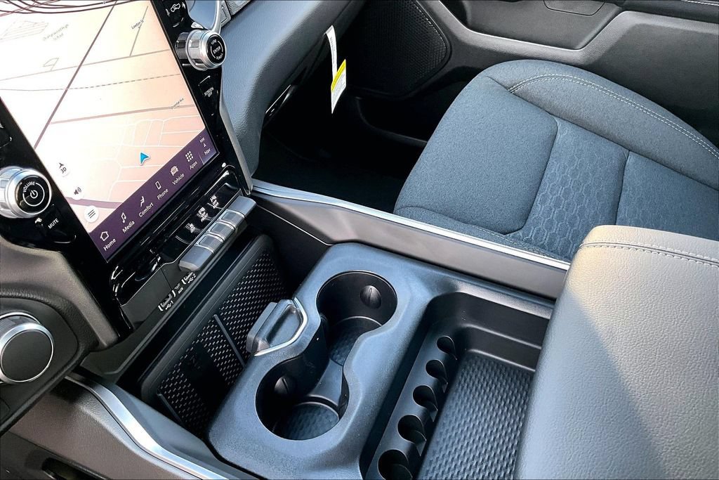 New 2026 RAM 1500 Big Horn AWD/4WD image 11