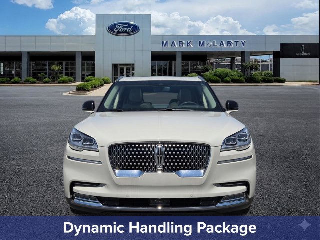 Certified 2022 Lincoln Aviator Reserve w/ Equipment Group 201A AWD/4WD image 10
