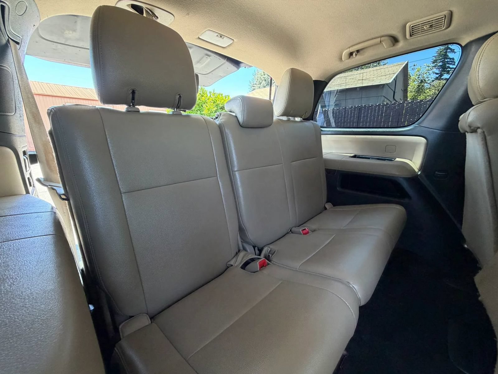 Used 2013 Toyota Sequoia SR5 AWD/4WD image 14