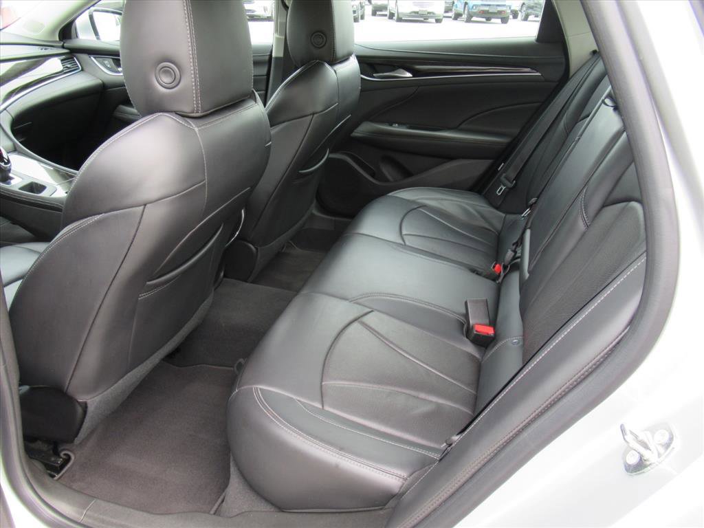 Used 2018 Buick LaCrosse Essence image 27