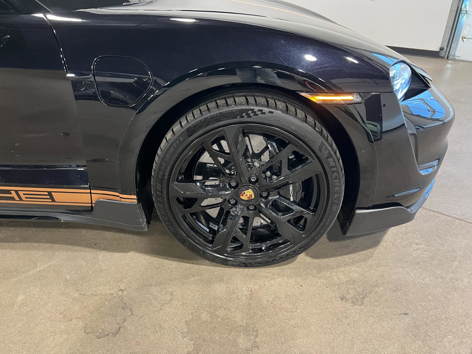 Used 2023 Porsche Taycan Turbo S AWD/4WD image 46