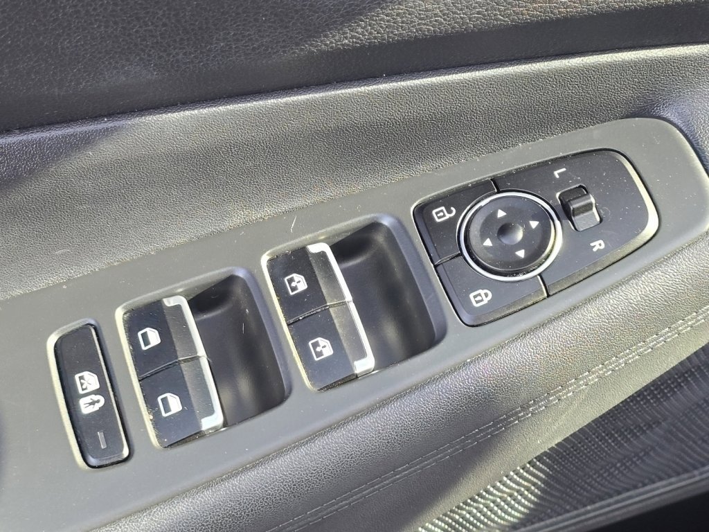 Used 2021 Hyundai Santa Fe SEL w/ Convenience Package image 22