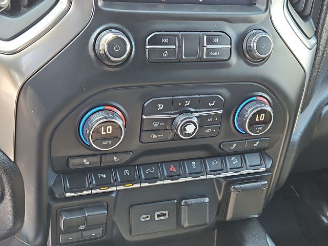Used 2019 Chevrolet Silverado 1500 LT Trail Boss AWD/4WD image 17