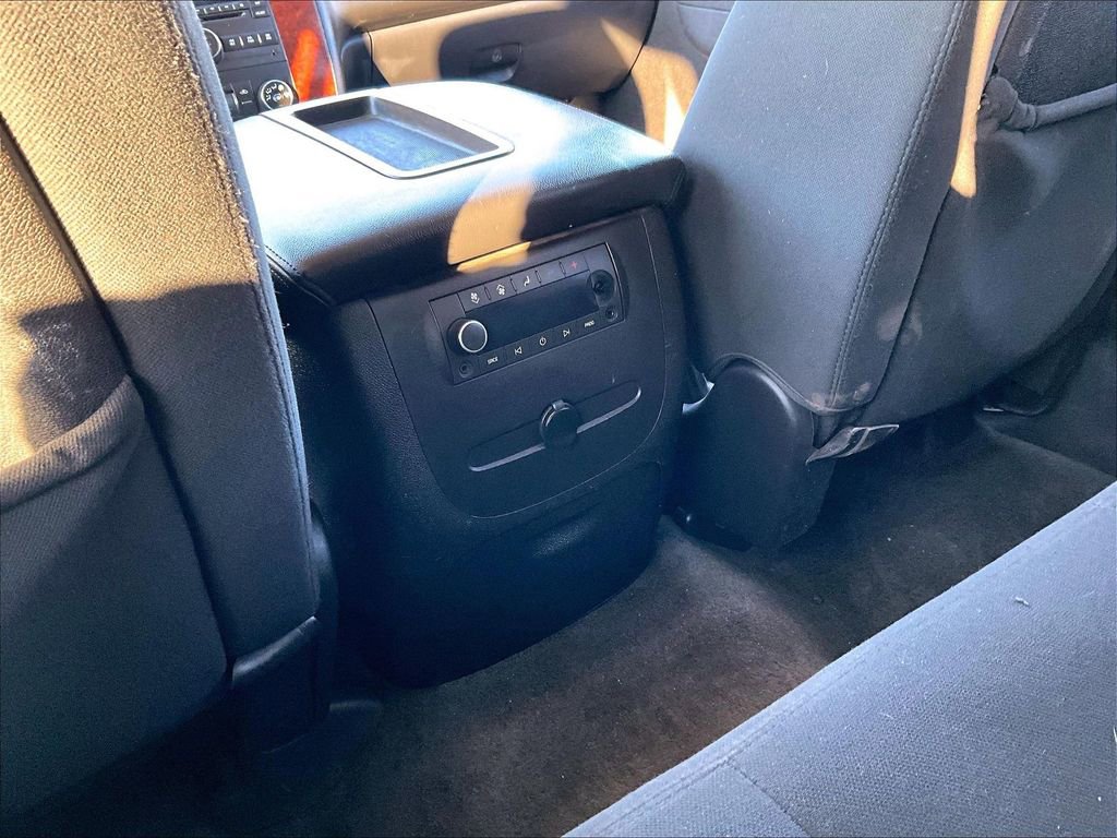 Used 2012 Chevrolet Suburban LS w/ Convenience Package 1 image 25