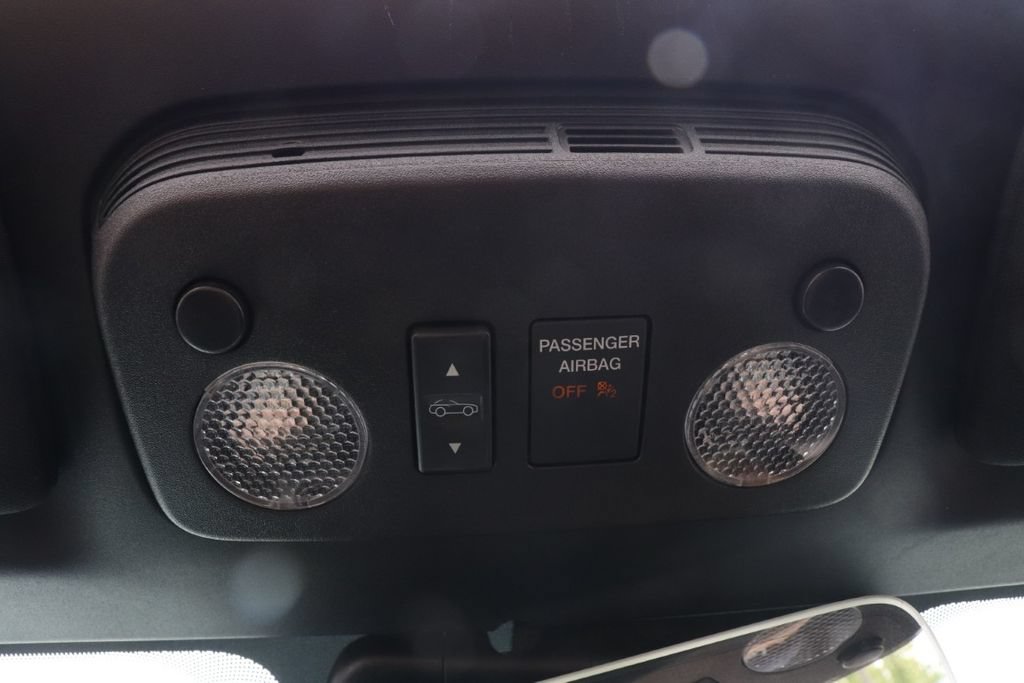 Used 2023 Ford Mustang Convertible RWD image 22