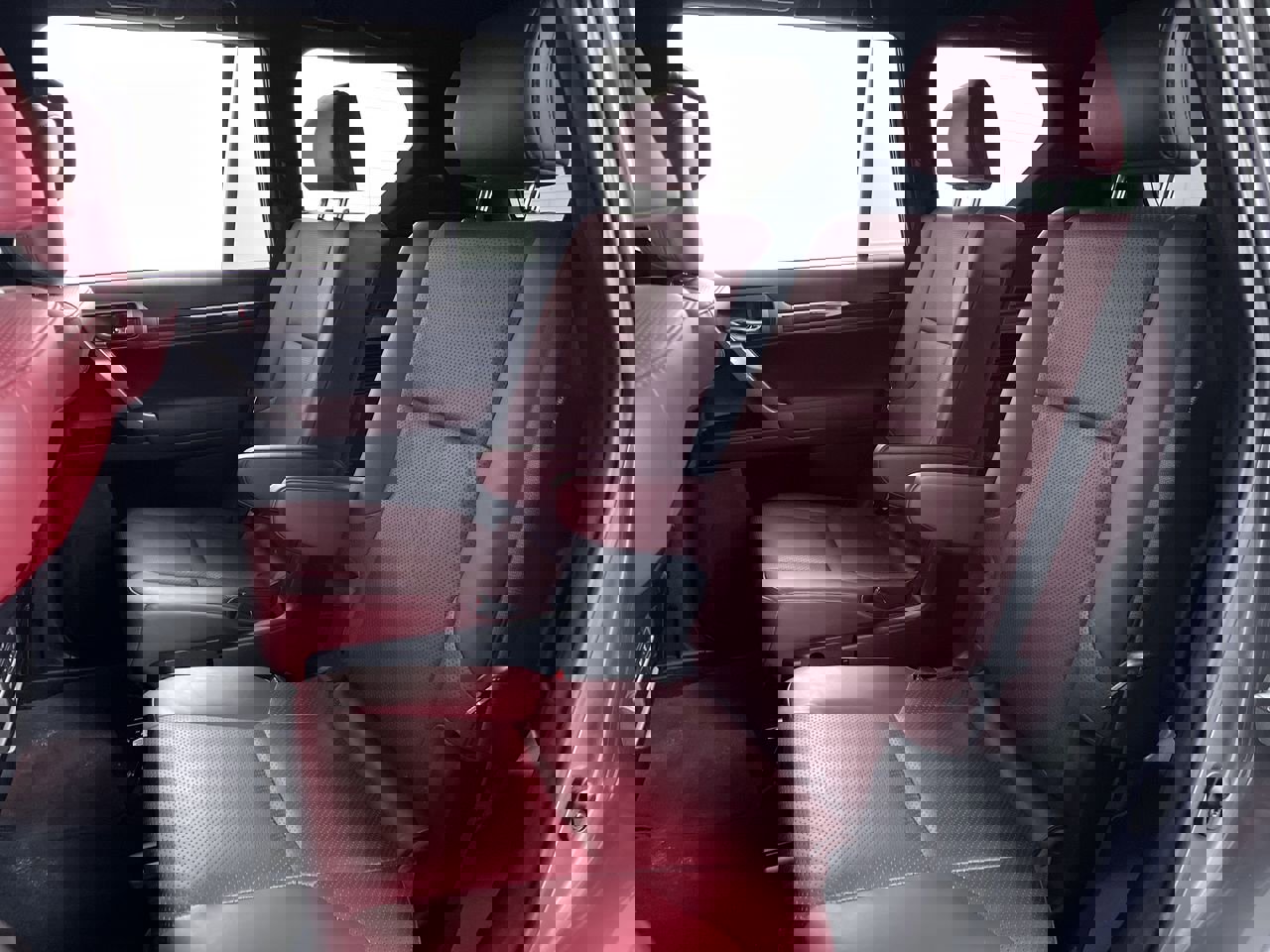 Used 2022 Lexus GX 460 Luxury w/ Sport Design Package image 22