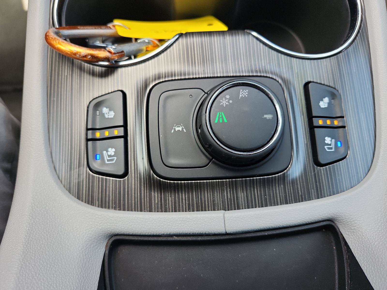 Used 2021 GMC Acadia SLT w/ Preferred Package FWD image 21
