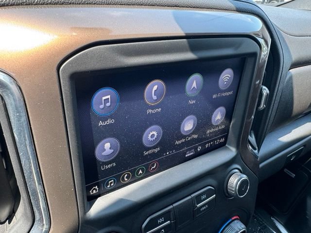 Used 2019 Chevrolet Silverado 1500 High Country w/ High Country Premium Package AWD/4WD image 2