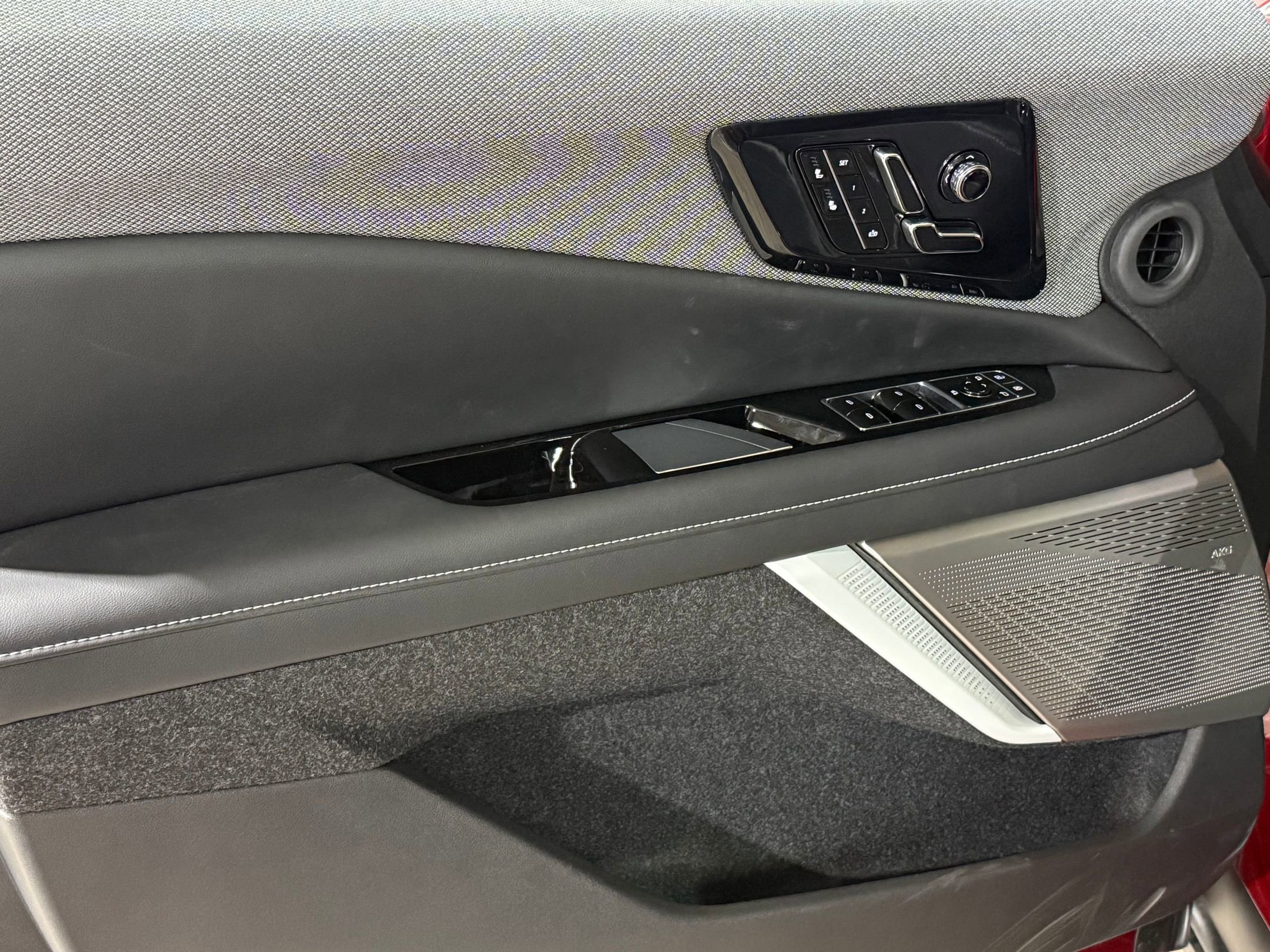 New 2026 Cadillac Optiq Sport 1 image 14