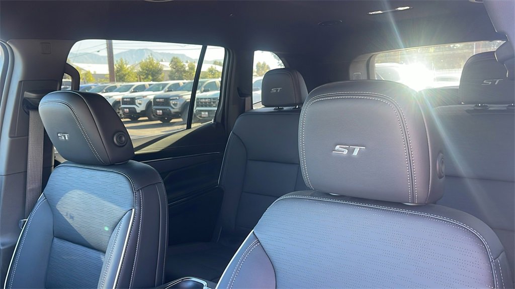 New 2025 Buick Enclave Sport Touring w/ Power Package image 12