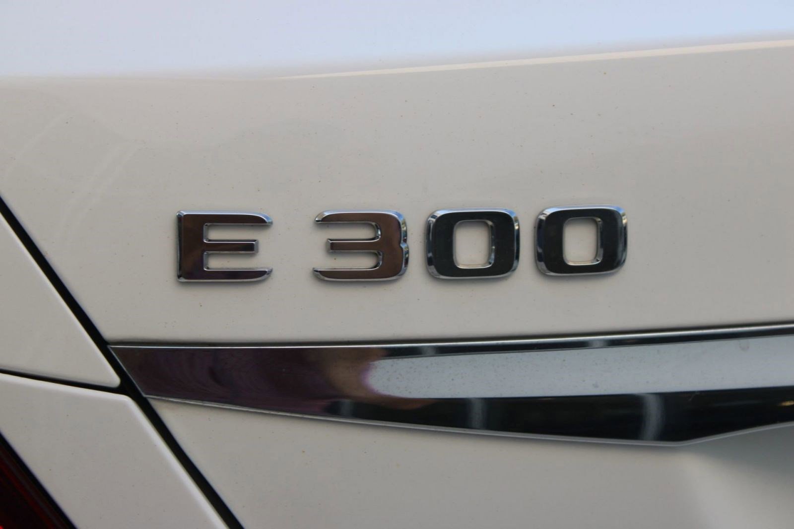 Used 2019 Mercedes-Benz E 300 image 21