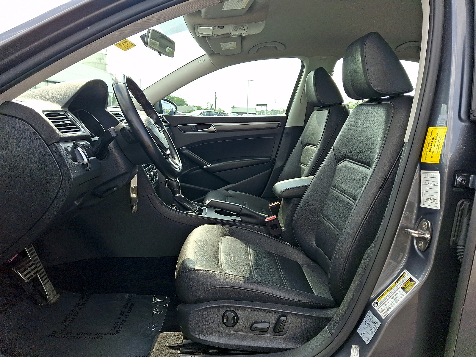 Used 2018 Volkswagen Passat 2.0T S FWD image 14
