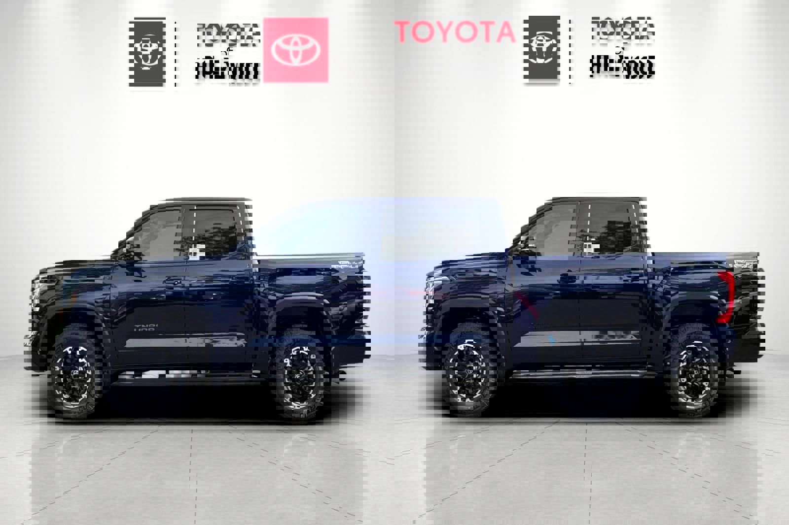 New 2026 Toyota Tundra SR5 image 9