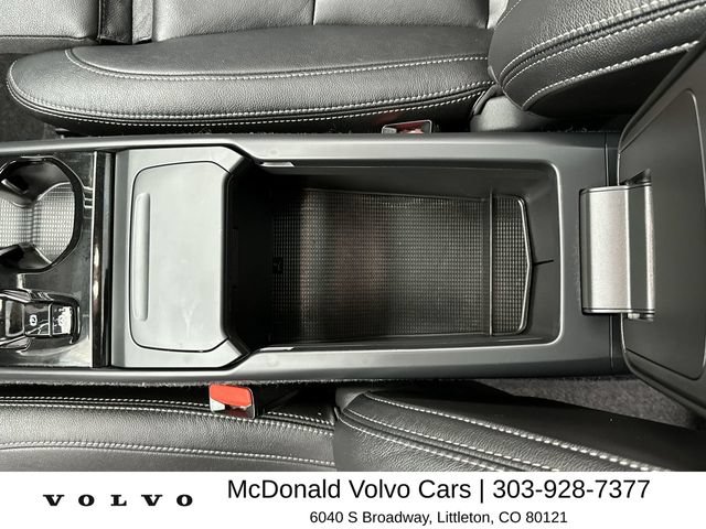 Certified 2026 Volvo XC40 B5 Plus AWD/4WD image 20