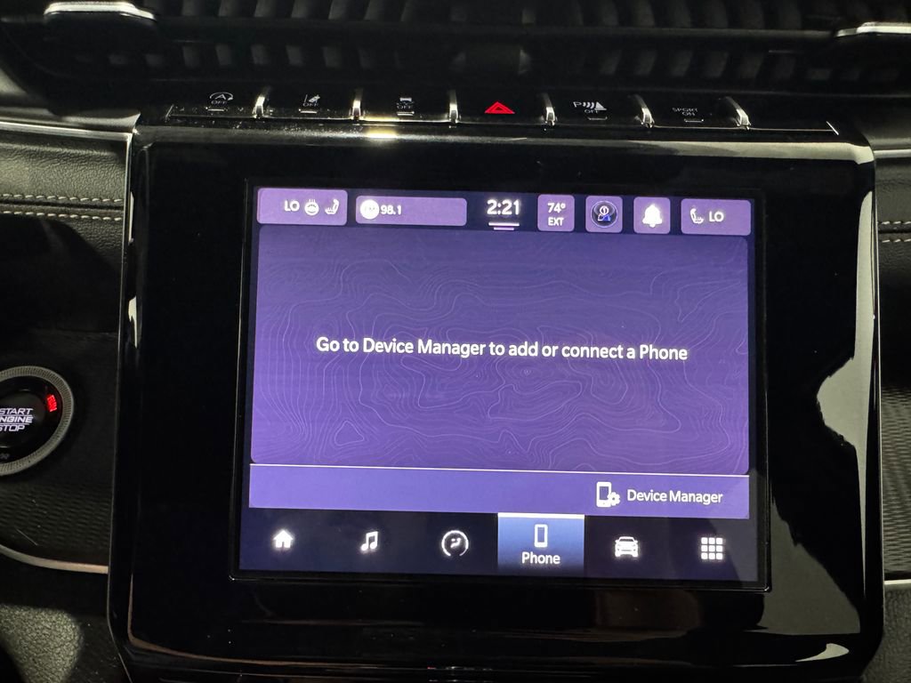 Used 2025 Jeep Grand Cherokee Altitude AWD/4WD image 28