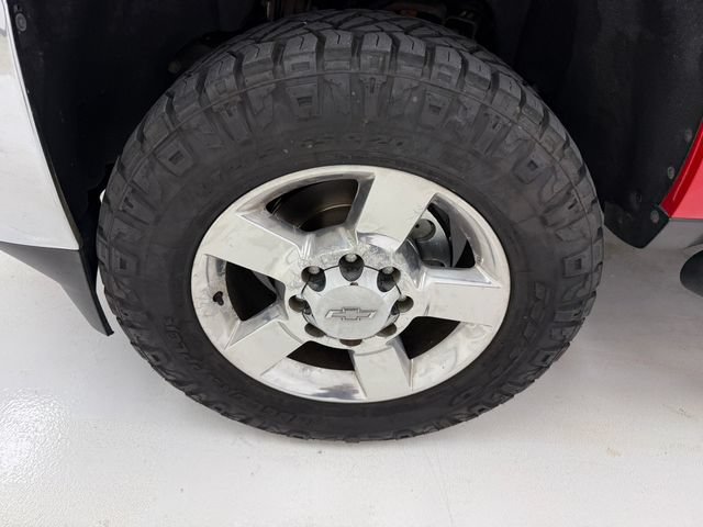 Used 2017 Chevrolet Silverado 2500 LT w/ LT Convenience Package AWD/4WD image 7