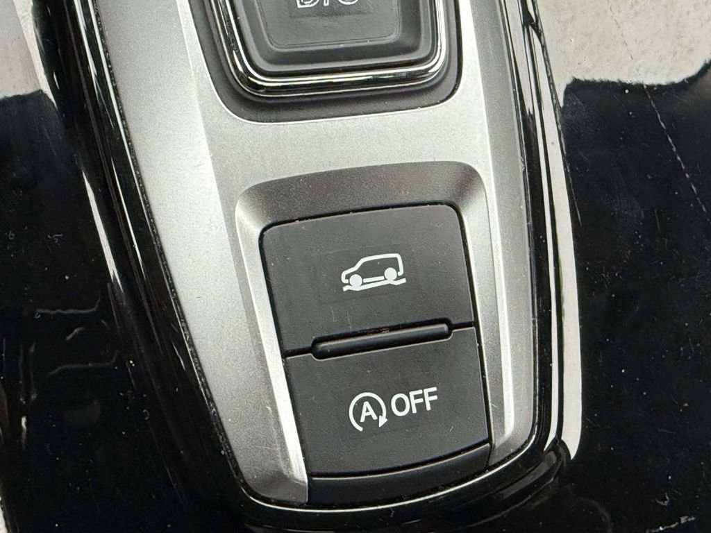 Used 2019 Honda Pilot Touring image 32