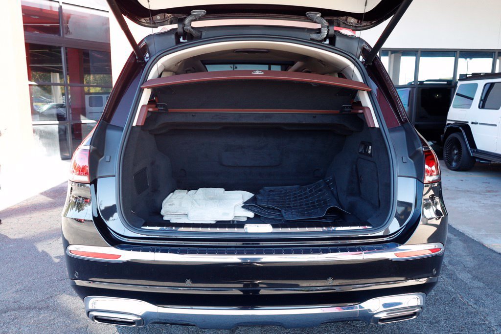 Used 2023 Mercedes-Benz Maybach GLS 600 4MATIC image 17