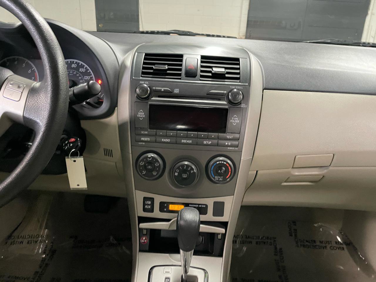 Used 2011 Toyota Corolla LE FWD image 17