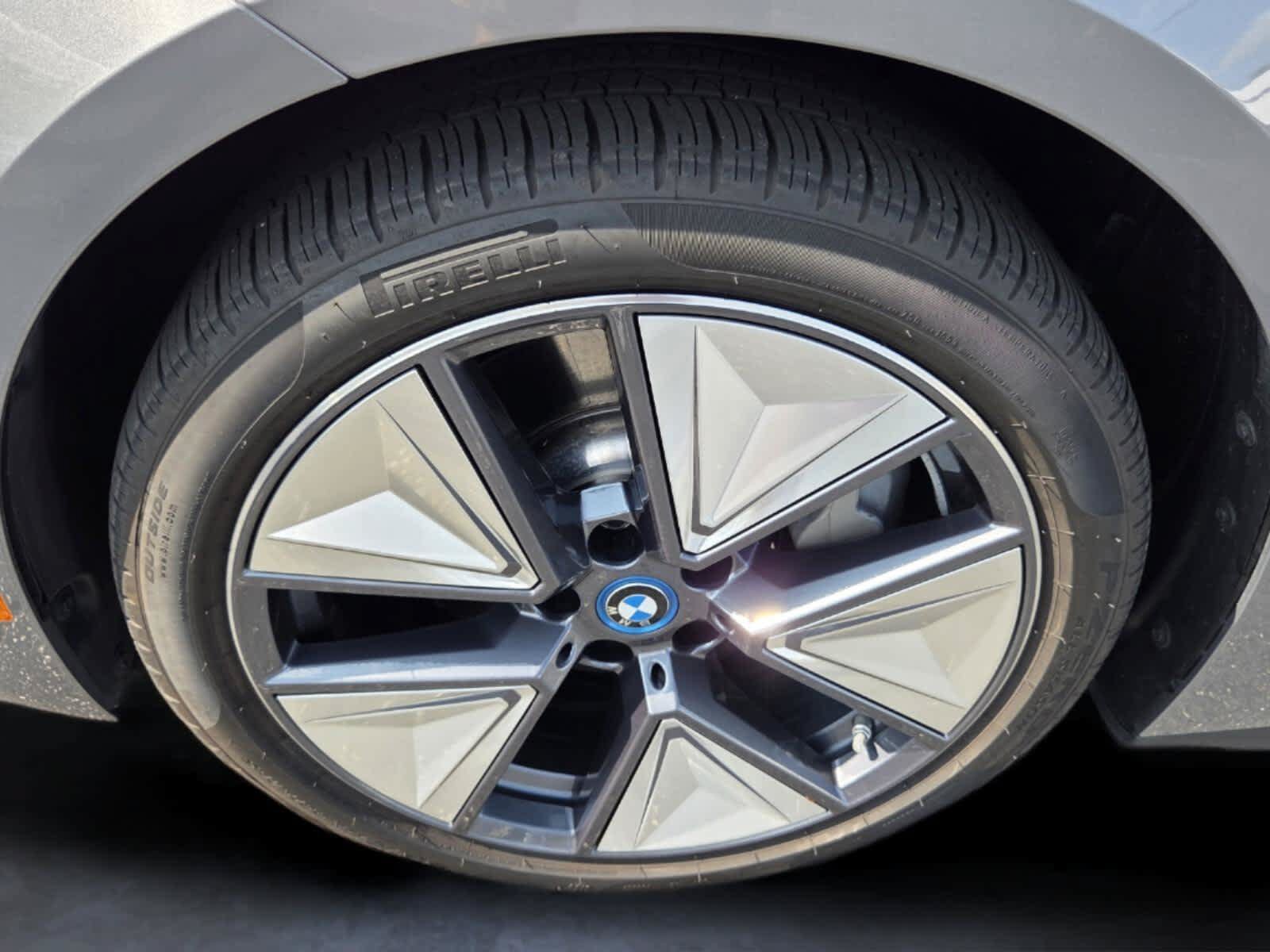 Certified 2023 BMW i4 eDrive35 w/ Premium Package RWD image 9