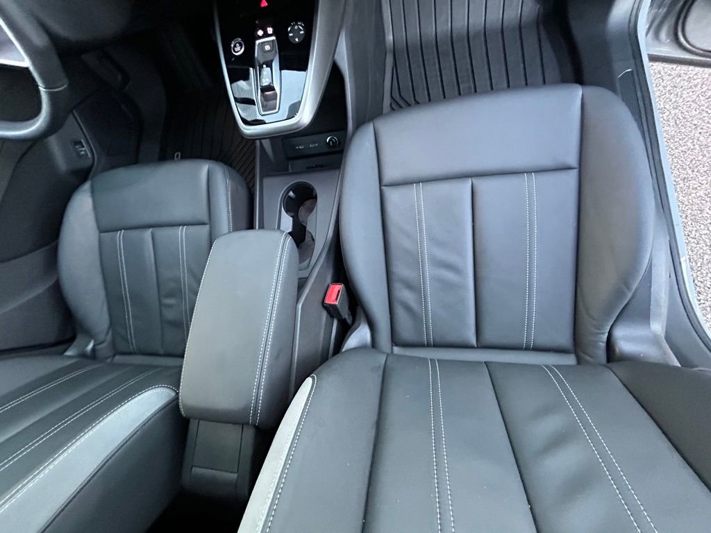 Used 2023 Audi Q4 e-tron Premium w/ Convenience Package image 42