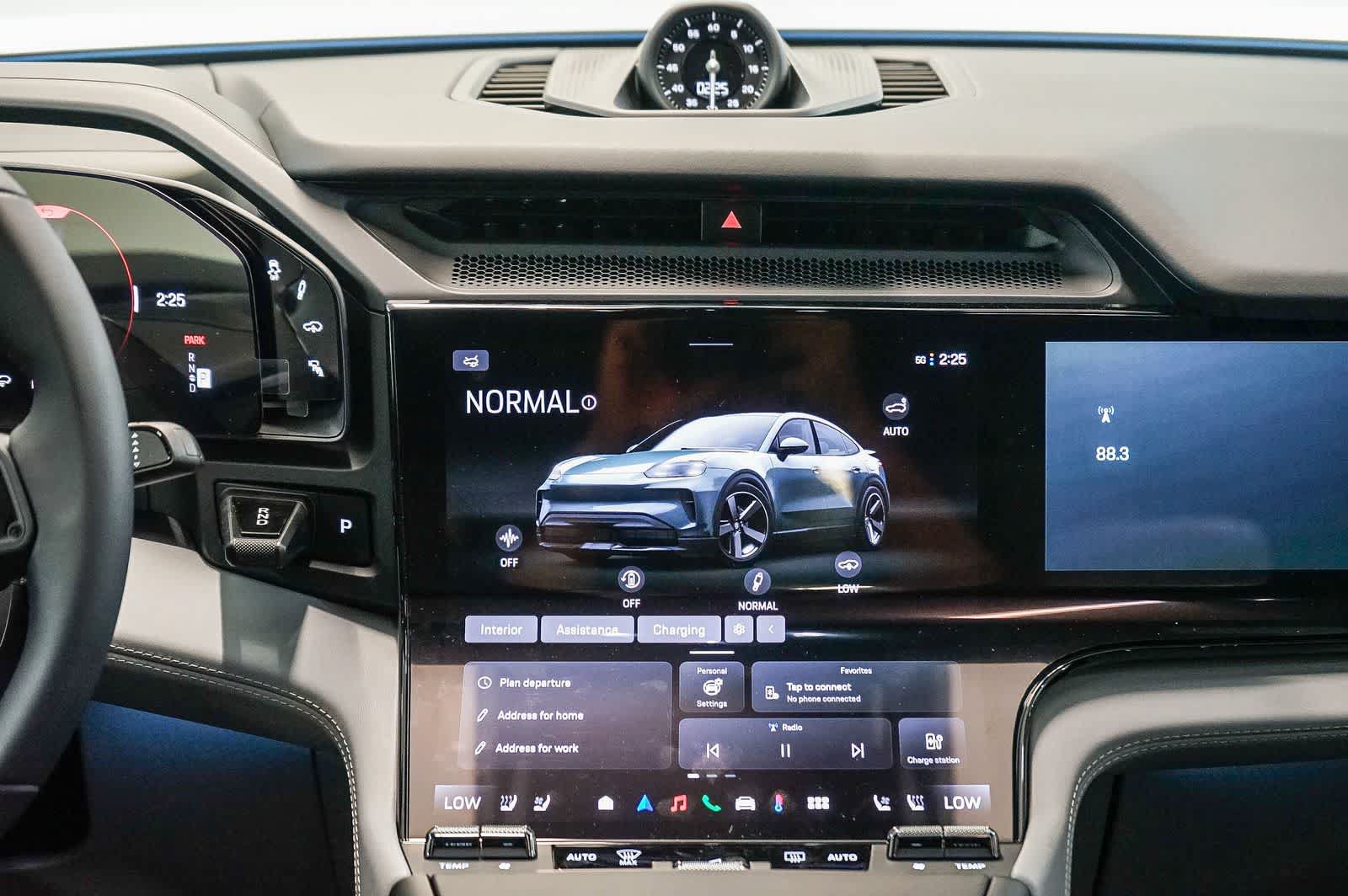 New 2026 Porsche Cayenne Electric Coupe AWD/4WD image 20
