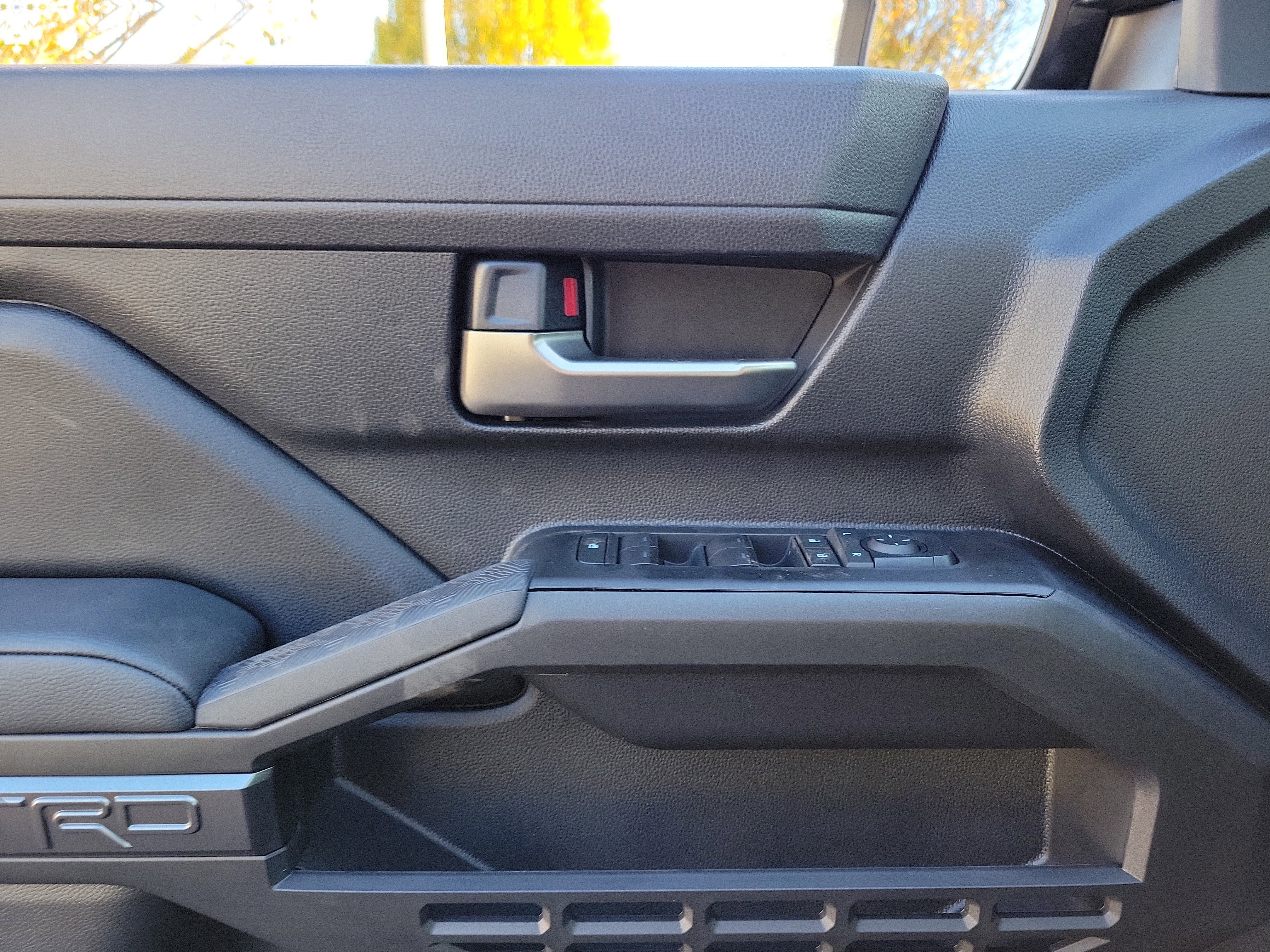 New 2025 Toyota Tacoma TRD Off-Road image 13