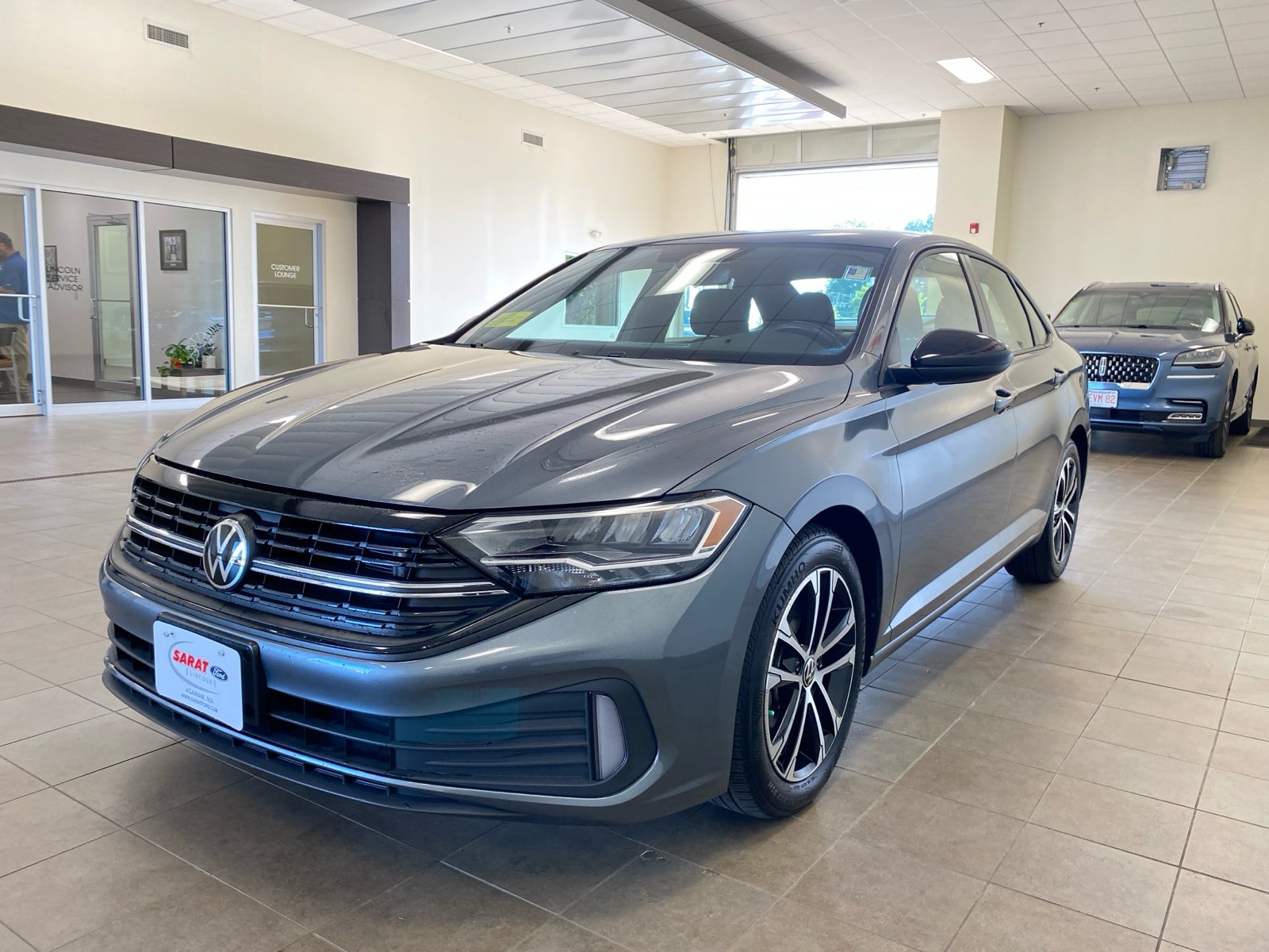 Used 2024 Volkswagen Jetta Sport FWD image 4