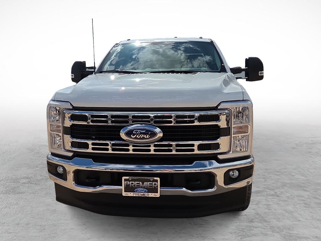New 2026 Ford F350 XL w/ XL Chrome Package AWD/4WD image 3