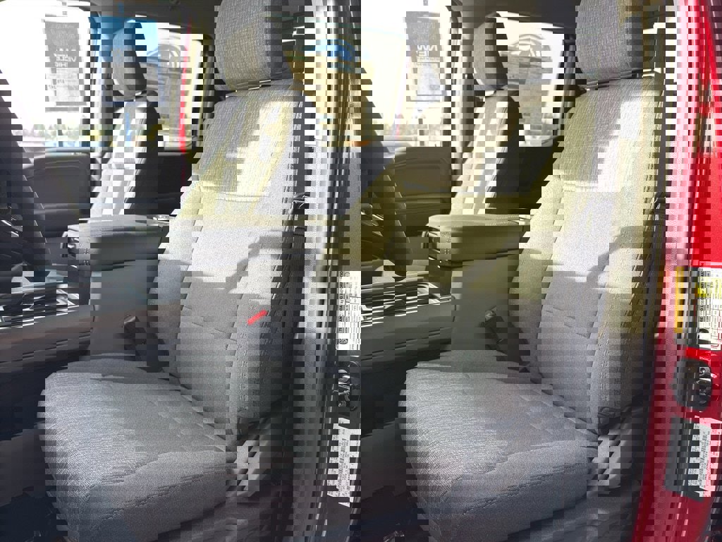 New 2026 Ford F250 XLT w/ XLT Premium Package image 21