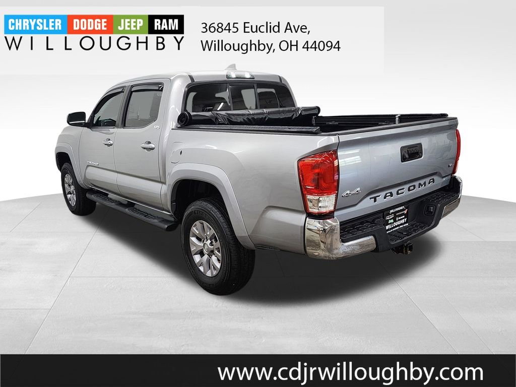 Used 2017 Toyota Tacoma SR5 w/ Tow Package AWD/4WD image 6