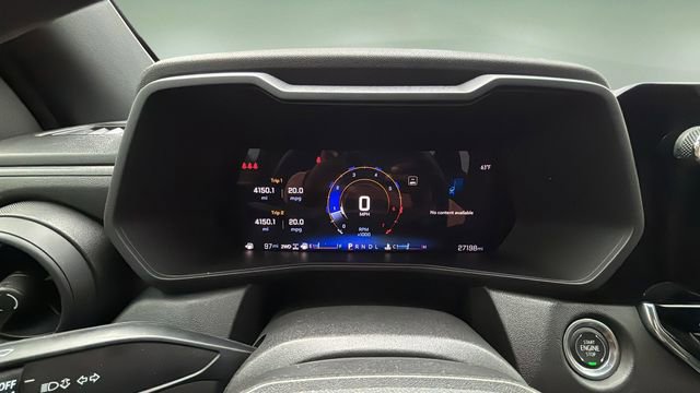 Used 2024 Chevrolet Colorado Trail Boss w/ Technology Package AWD/4WD image 15
