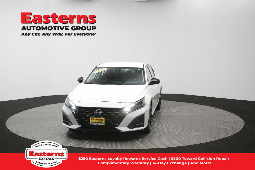 Used 2024 Nissan Altima 2.5 SR FWD image 50