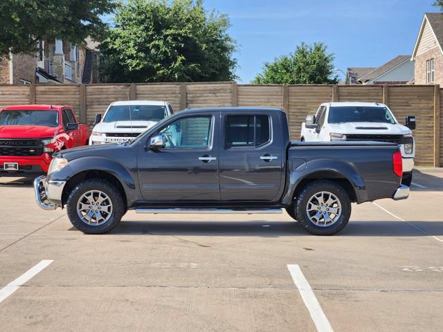 Used 2015 Nissan Frontier SL RWD image 12