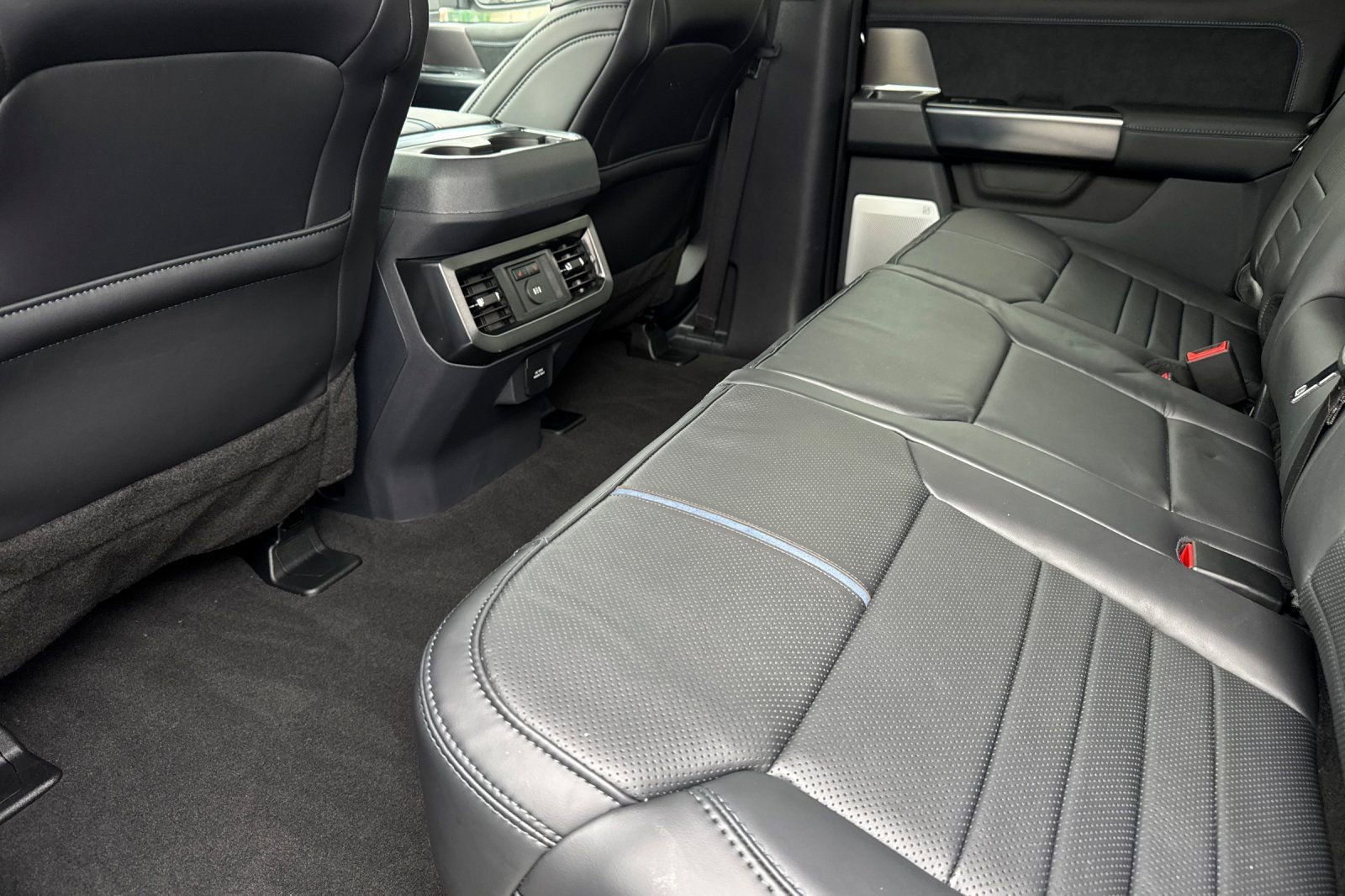 New 2026 Ford F350 Platinum image 13