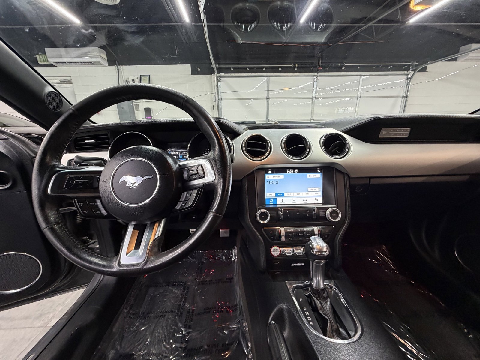 Used 2017 Ford Mustang Premium image 12