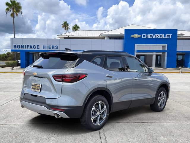 New 2026 Chevrolet Blazer LT w/ Convenience Package AWD/4WD image 4