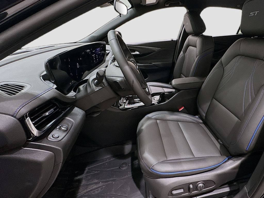 New 2026 Buick Envista Sport Touring w/ Convenience I Package FWD image 24